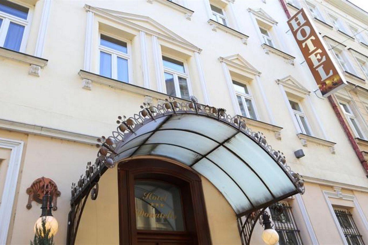 Hotel Donatello Πράγα Εξωτερικό φωτογραφία