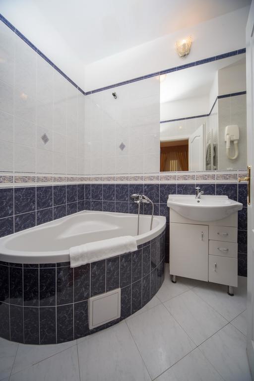 Hotel Donatello Πράγα Εξωτερικό φωτογραφία