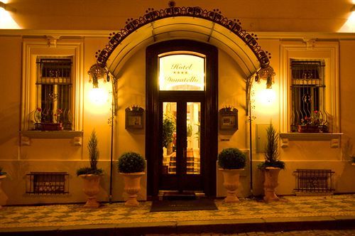 Hotel Donatello Πράγα Εξωτερικό φωτογραφία