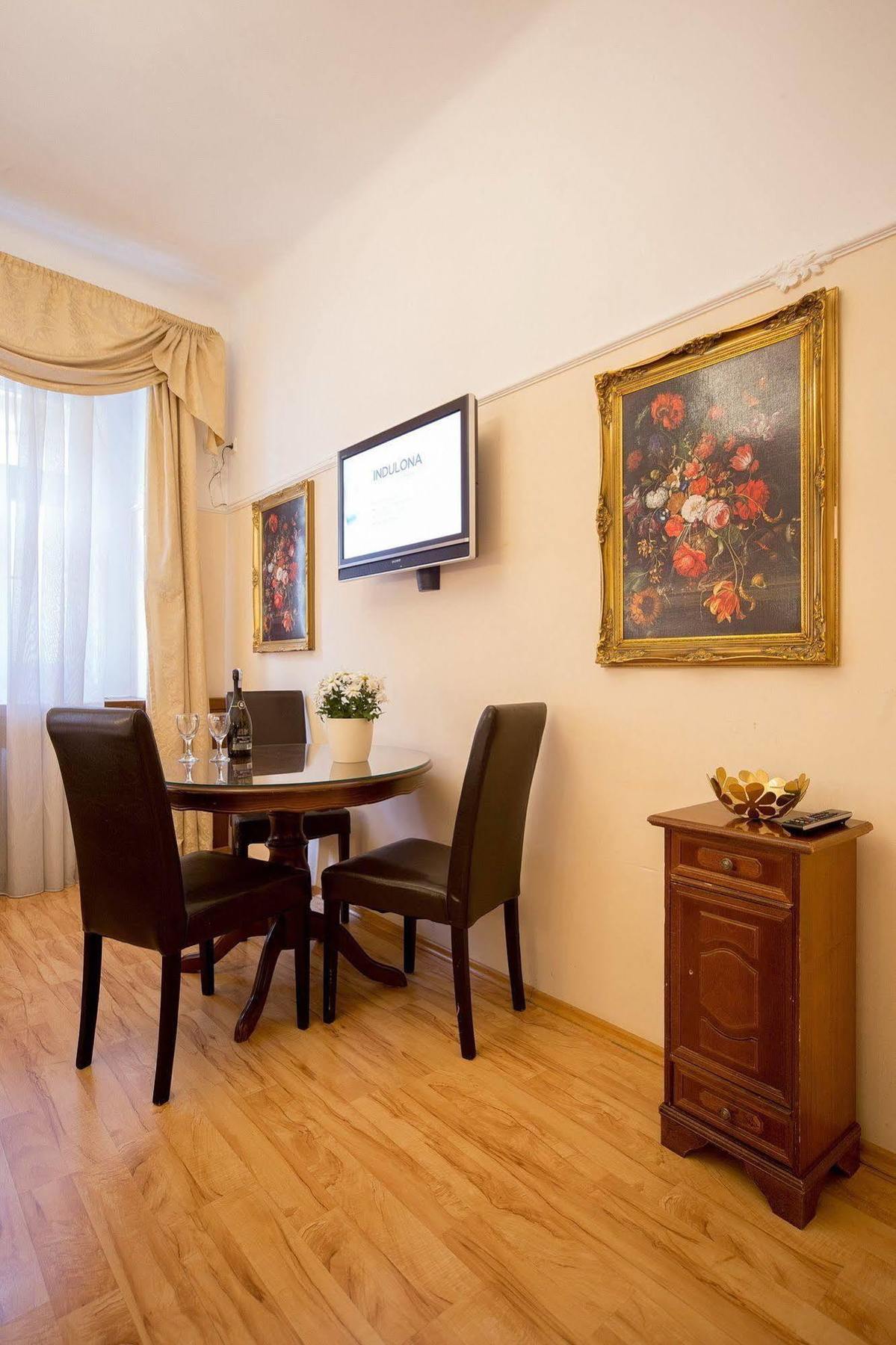 Hotel Donatello Πράγα Εξωτερικό φωτογραφία